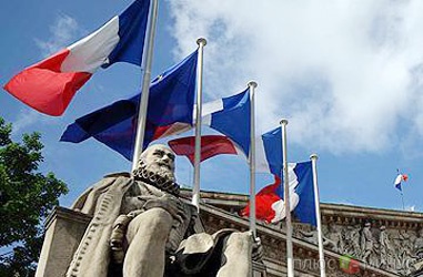 Французское правительство недосчиталось 10 млрд евро
