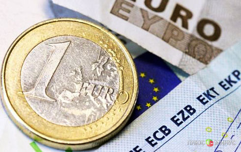 Евро/доллар продолжает торговаться в позитивном настроении
