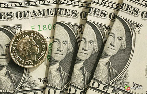 Стерлинг завершил день с потерями против доллара