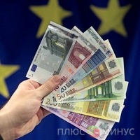Курс евро колеблется на фоне статистики из Германии