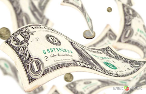 Неделя открылась на  рынке разрывом в пользу доллара