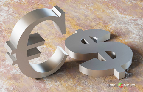 Доллар и евро вот-вот задавят рубль