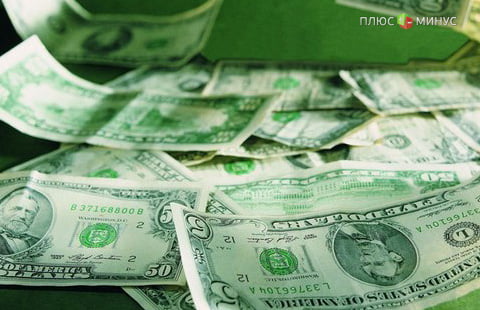 EXNESS: На этой неделе доллар может протестировать уровень в 55 рублей