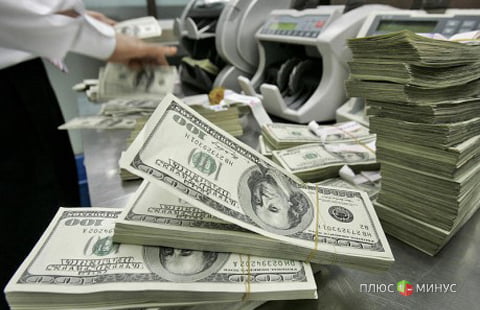 Доллар продолжит консолидацию в диапазоне 55,7-59 рублей
