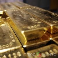 Цены на золото падают на фоне роста доллара и статистики из КНР Цены на золото падают на фоне роста доллара и статистики из КНР