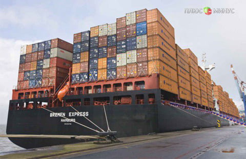 Экспорт из Японии сократился впервые за год